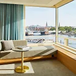 Ξενοδοχείο Marriott 5*