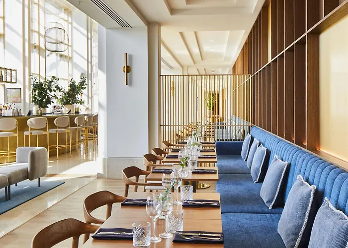 Отель Marriott 5*