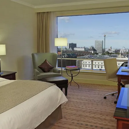 Marriott Hotel 5*