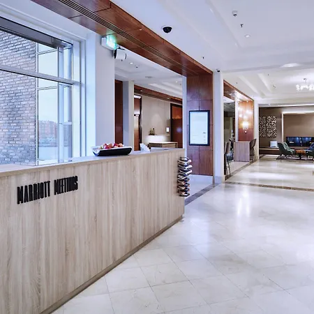 Marriott Hotel 5*