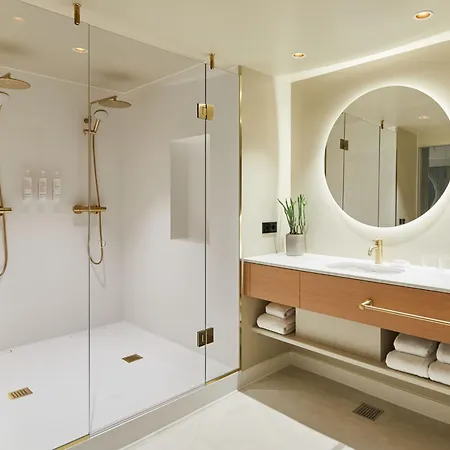 Hotell Marriott 5*