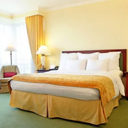 Hotell Marriott 5*