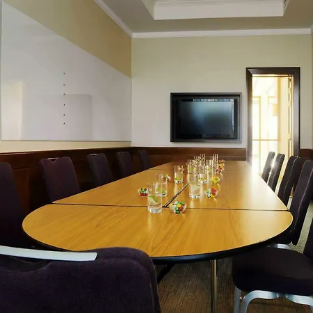 Hotell Marriott 5*